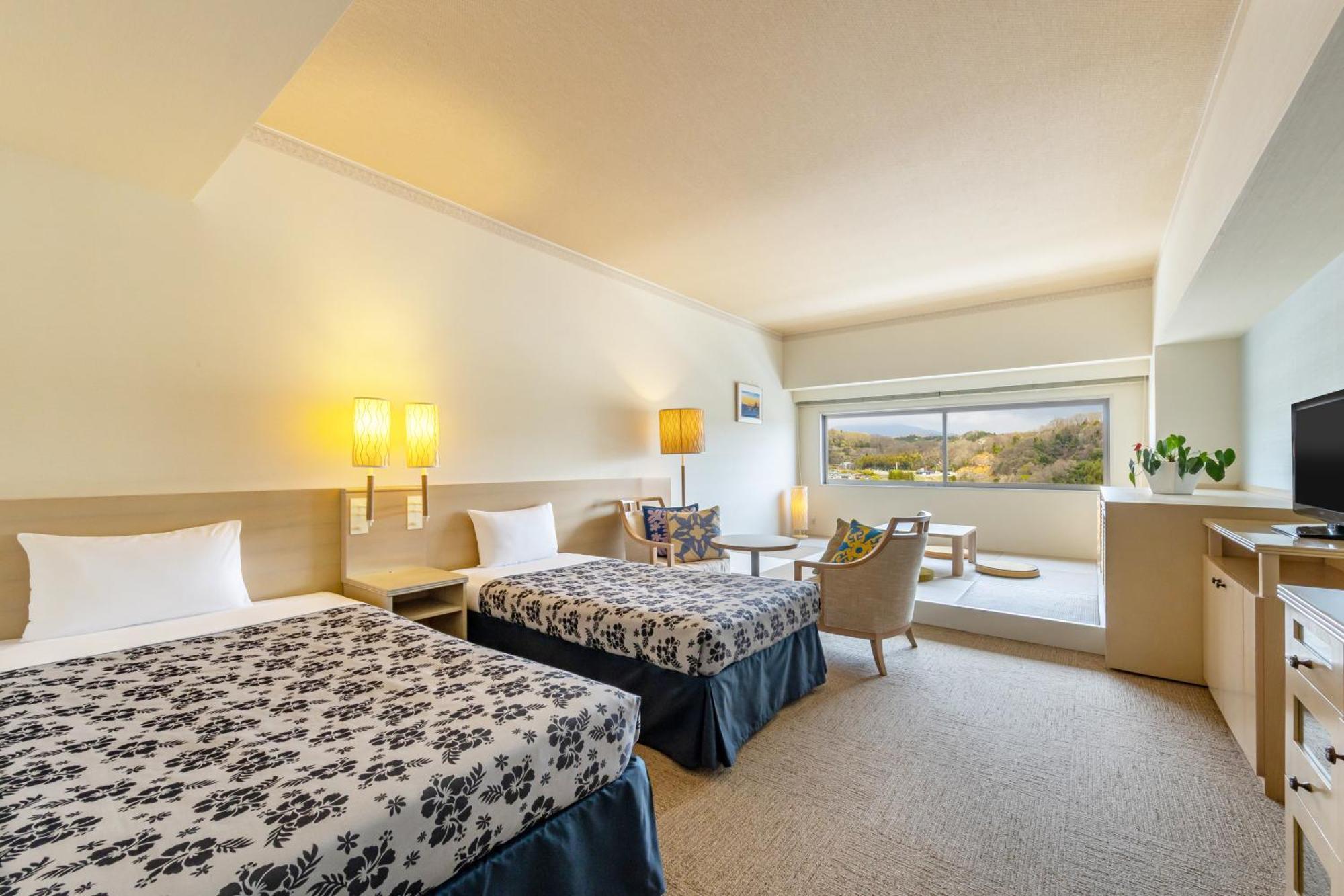 Spa Resort Hawaiians Monolith Tower Iwaki  Εξωτερικό φωτογραφία